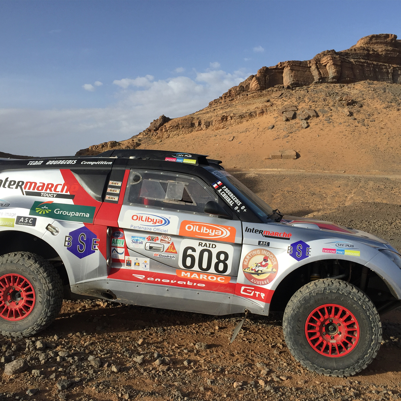 Renovatio GTR Dakar